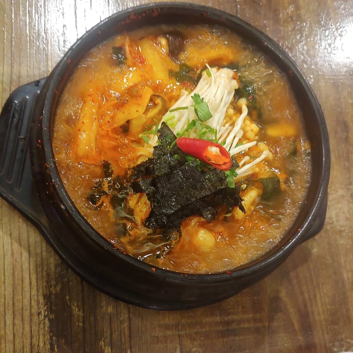 photo of Daehwa Vegetarian Kimchi Jjigae shared by @vegananu on  08 Mar 2021 - review