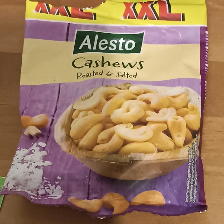 photo of Alesto Cashews Roasted & Salted shared by @matilderenna on  30 Aug 2022 - review