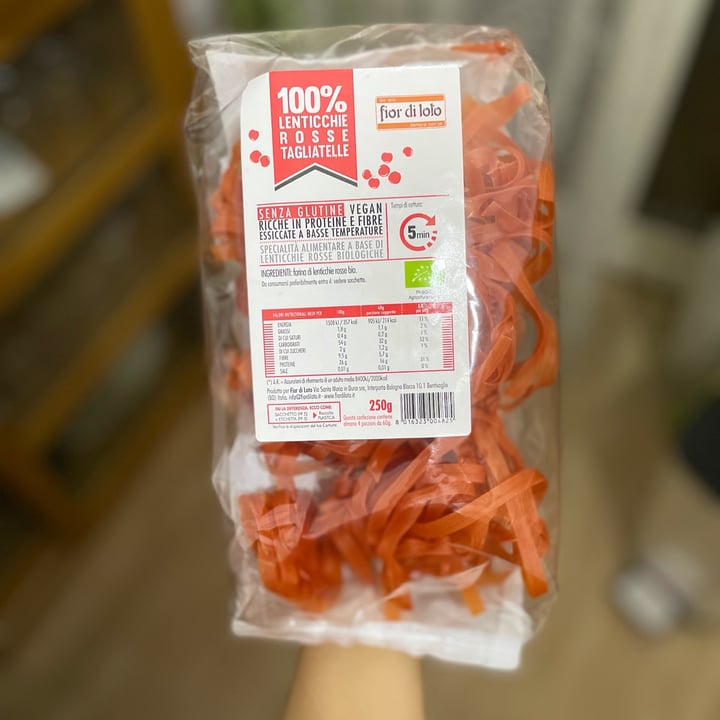 photo of Fior di Loto 100% fusilli lenticchie rosse shared by @viavega on  03 Dec 2021 - review