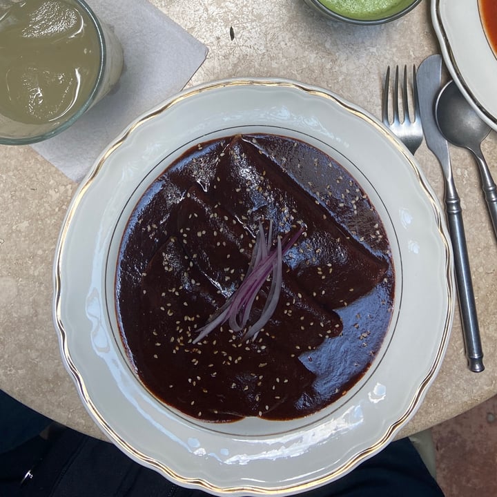 review photo of La Cabra Iluminada Enmoladas shared by @moonberodd on 25 Aug 2022 - review