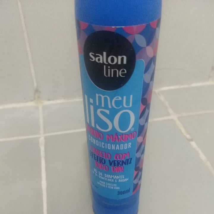photo of Salon line Condicionador Meu Liso Brilho shared by @renatomello87 on  06 May 2022 - review