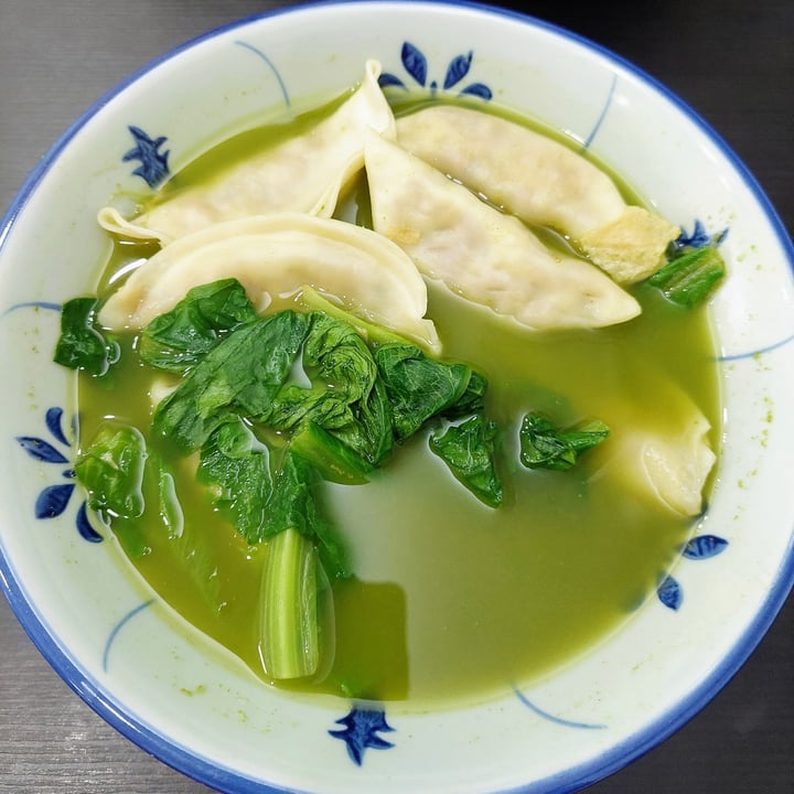 photo of 729 Vegan Basil Dumpling Soup shared by @windgal on  16 Feb 2022 - review