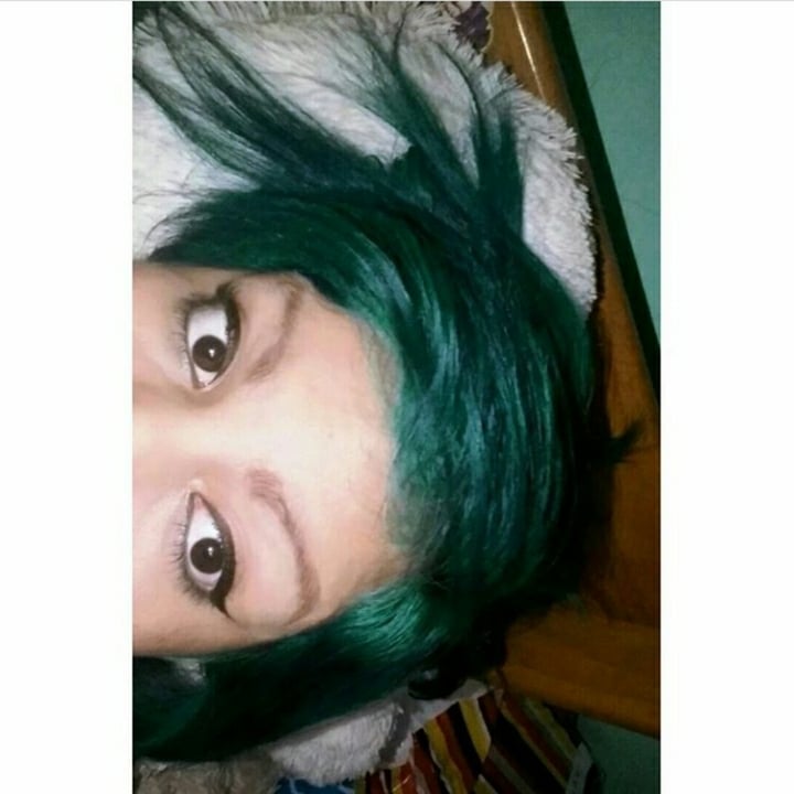 photo of Directions Hair Colour Alpine Green shared by @alessa182 on  08 Nov 2020 - review