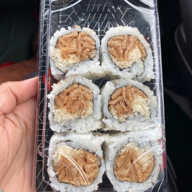 Foto do prato “Tofu Pocket Crispy Roll”