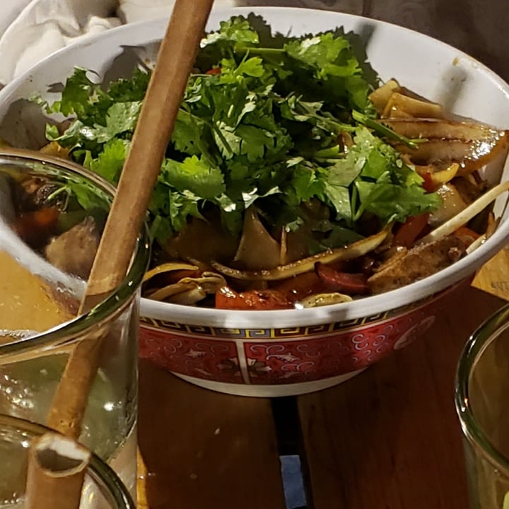 photo of Saigón Noodle Bar San Telmo Saigon Bowl shared by @melinav on  26 Mar 2021 - review