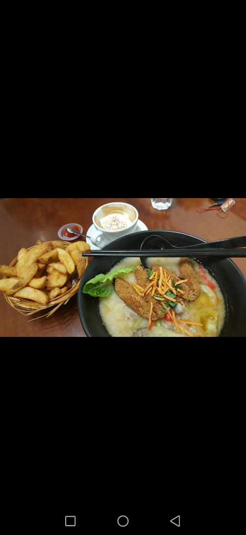 photo of Xiang Yun Vegetarian House Vege fish and beehoon soup shared by @janicewithlove on  19 May 2019 - review