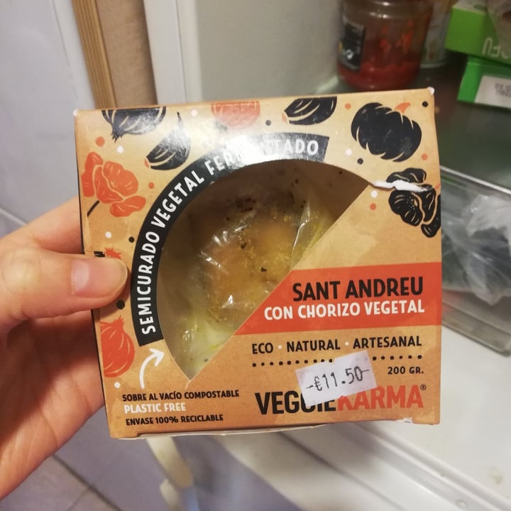 photo of Veggie Karma Sant Andreu con chorizo vegetal shared by @pau9099 on  15 Aug 2022 - review