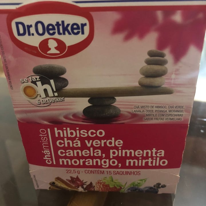 photo of Dr. Oetker Chá De Hibisco, Chá Verde, Canela, Morango E Pimenta shared by @priscillabessi on  29 May 2022 - review