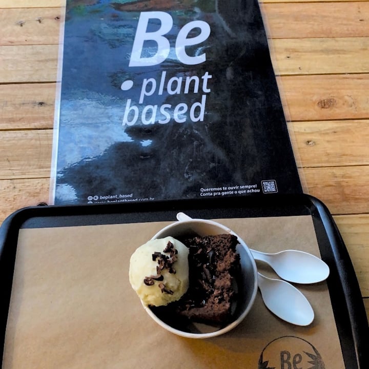 photo of Be Plant Based Be Cake shared by @josielias on  05 May 2022 - review