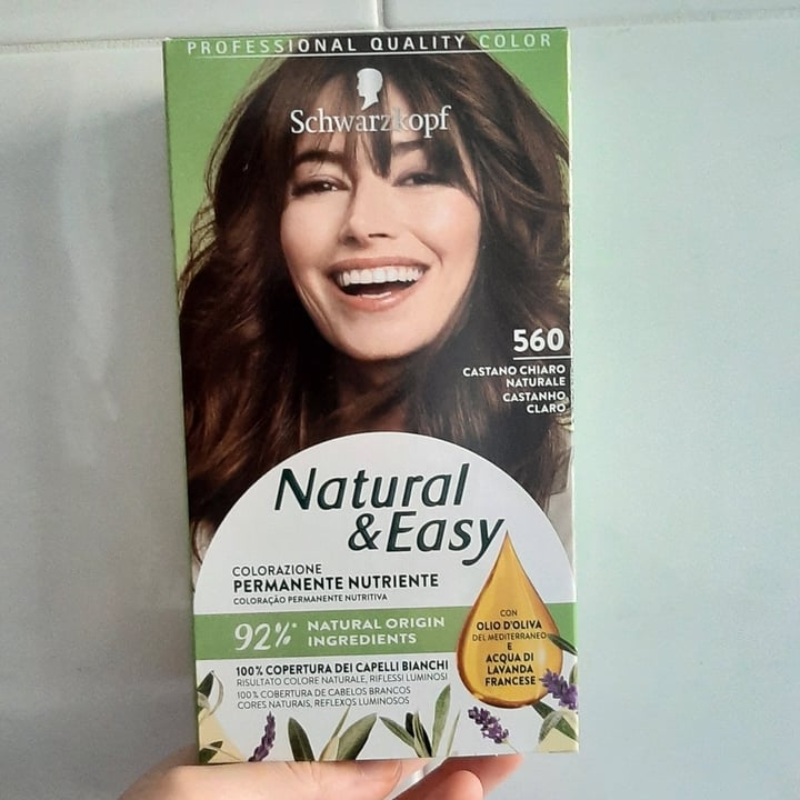 photo of Schwarzkopf Tinta 96% ingredienti naturali shared by @poirot on  20 Sep 2022 - review