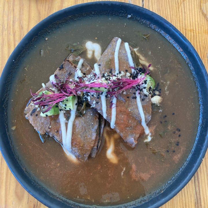 photo of Hierba Dulce Enchiladas de quintonil shared by @amandagm on  13 Oct 2021 - review