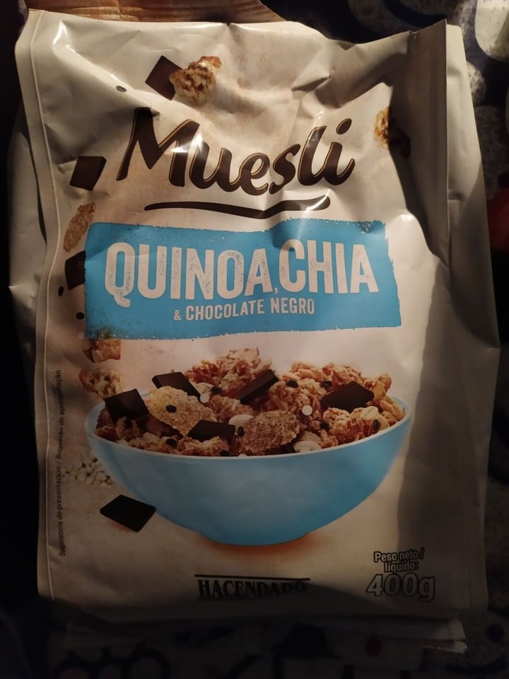 photo of Hacendado Muesli Quinoa, Chia y chocolate negro shared by @anniev on  19 Feb 2020 - review