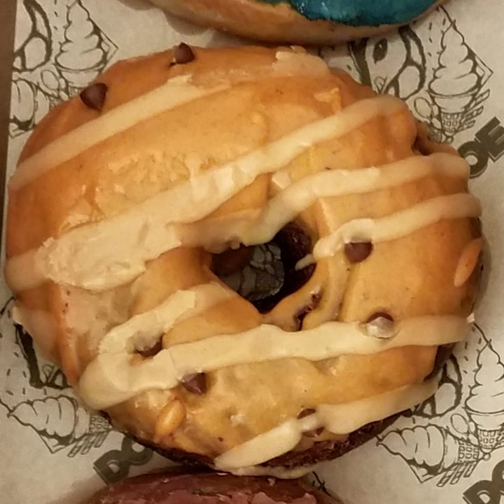 photo of Doe Donuts Pumpkin peanut butter shared by @dairyfree on  11 Nov 2020 - review
