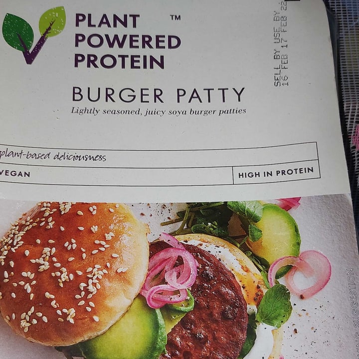 photo of Woolworths Food Burger Patty shared by @menford on  01 Feb 2022 - review