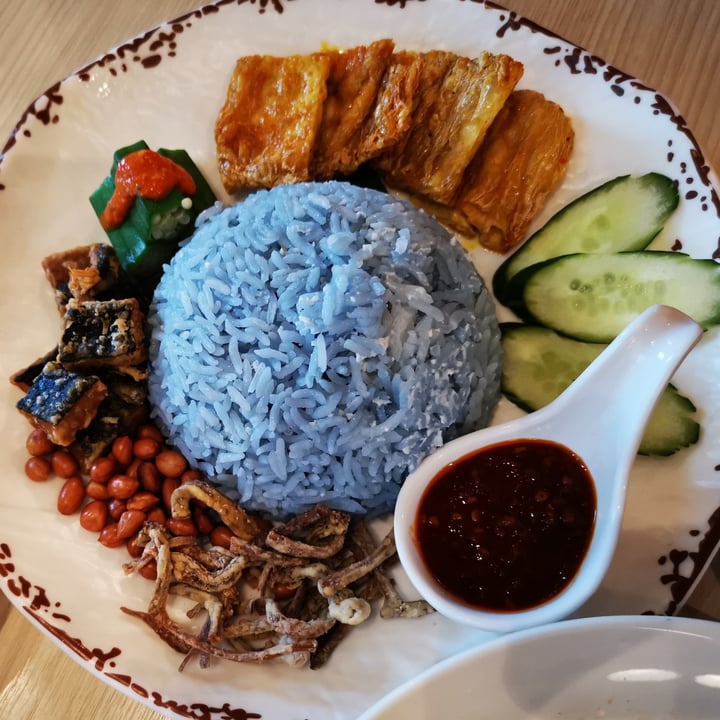 photo of Lotus Vegetarian Restaurant Nasi lemak shared by @soyfarsoygood on  07 Mar 2021 - review
