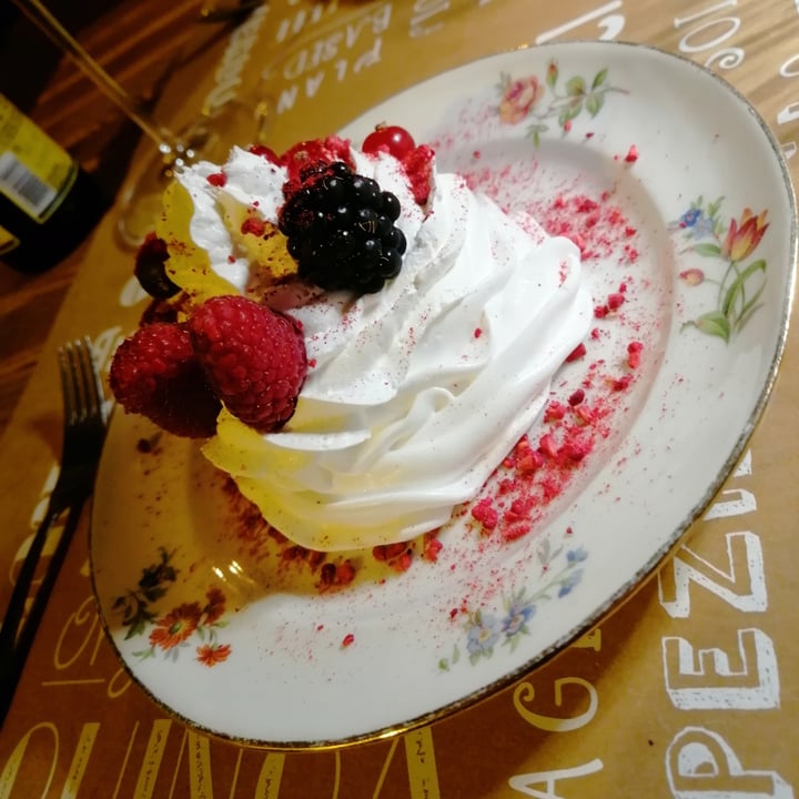 photo of Sementis pavlova shared by @grippin80 on  19 Jul 2022 - review