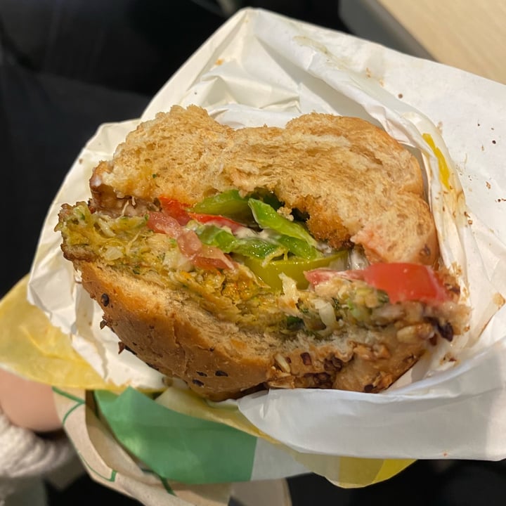 review photo of Subway Spicy Veggie shared by @sadnekochan on 02 May 2022 - review