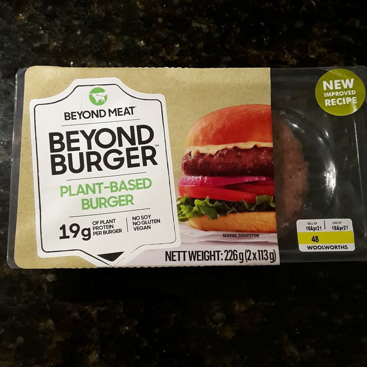 photo of Beyond Meat Beyond Burger Plant-Based Burger 19g shared by @drtgoesvegan on  15 Apr 2021 - review