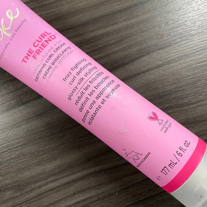 photo of Cake Beauty The curl friend shared by @doggymom on  26 Jun 2021 - review