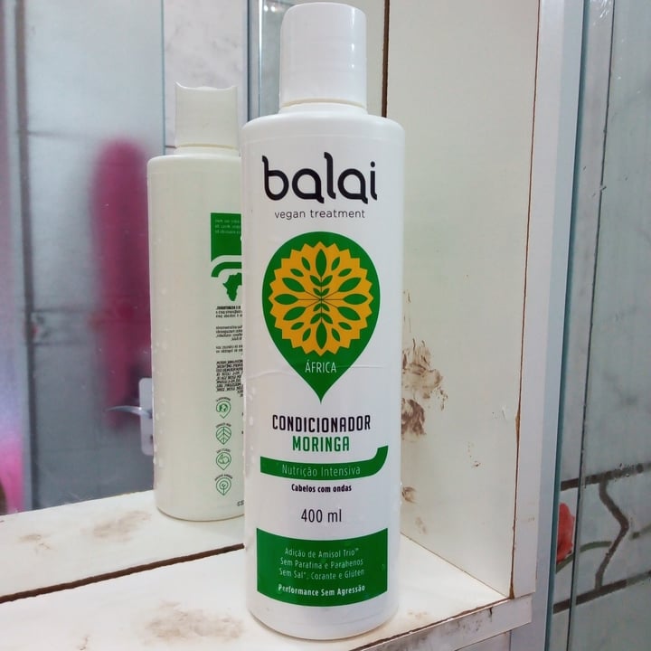 photo of Balai condicionador África Moringa shared by @andrezasant on  09 Dec 2022 - review