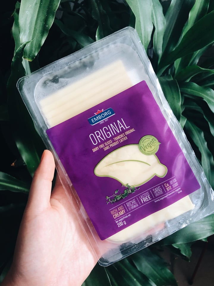 photo of Emborg Original Dairy-Free Slices shared by @consciouscookieee on  16 Dec 2019 - review