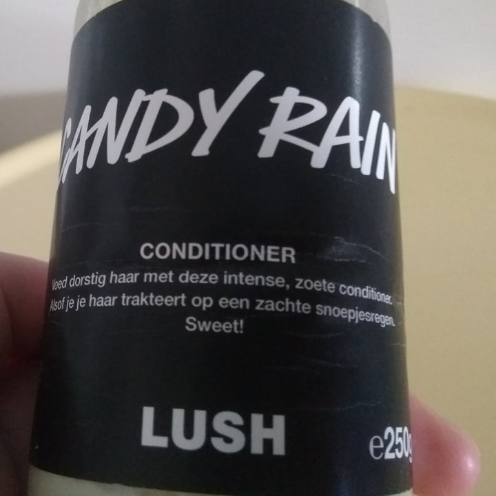 photo of LUSH Fresh Handmade Cosmetics Candy Rain shared by @jacomien on  29 Jun 2020 - review