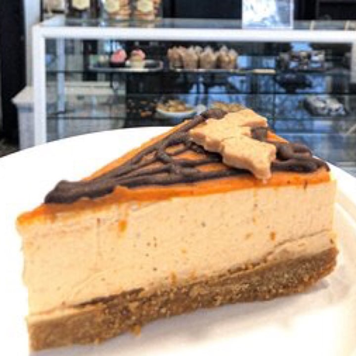 review photo of Radagast Vegan Bakery "Cheesecake" shared by @gabri15 on 14 Jul 2021 - review