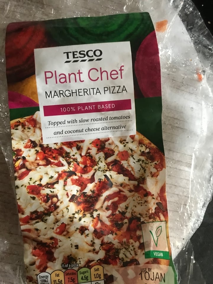 photo of Tesco Plant Chef Tesco Plant Chef Margarita Pizza shared by @sarachristina on  10 Jan 2020 - review