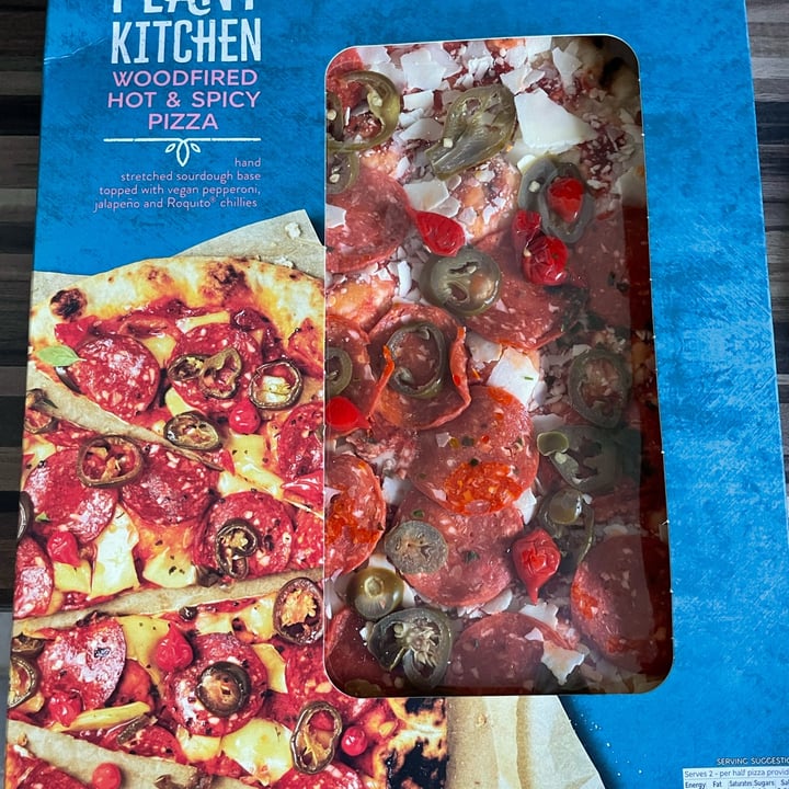 photo of Plant Kitchen (M&S) Woodfired hot and spicy pepperoni pizza shared by @senza on  21 Jan 2022 - review