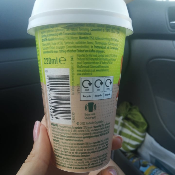 photo of Starbucks Almond Based Iced Coffee shared by @emanuelaa on  25 Jun 2022 - review