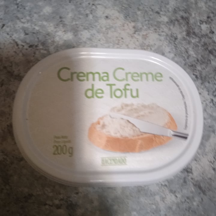 photo of Hacendado Crema de Tofu shared by @lauraroman on  30 Dec 2021 - review