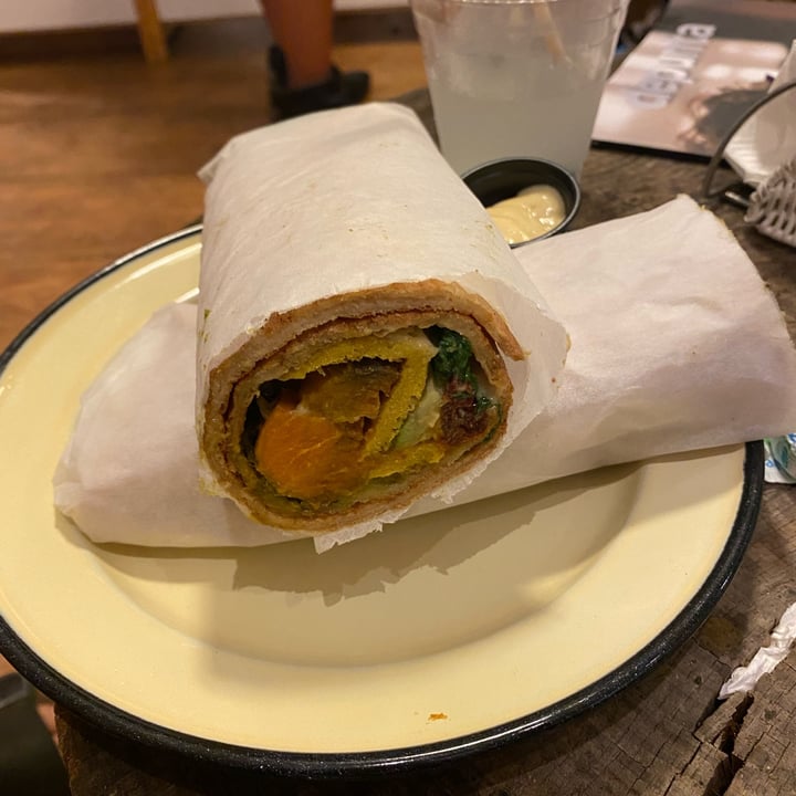 photo of SANA A ROU Wrap avocado shared by @inespressable on  18 Jan 2022 - review