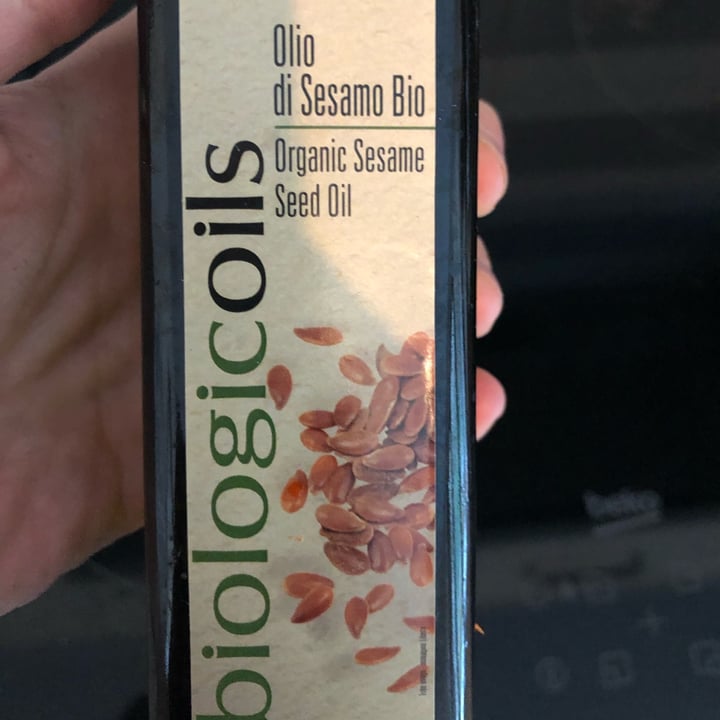 photo of Biologicoils Olio di semi di lino shared by @veganbunny20 on  27 Nov 2021 - review