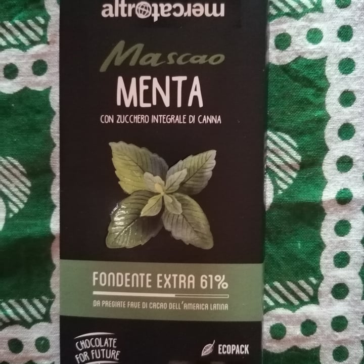 photo of Altro mercato fondente extra 61% menta con zucchero integrale di canna shared by @alevale on  03 Aug 2022 - review