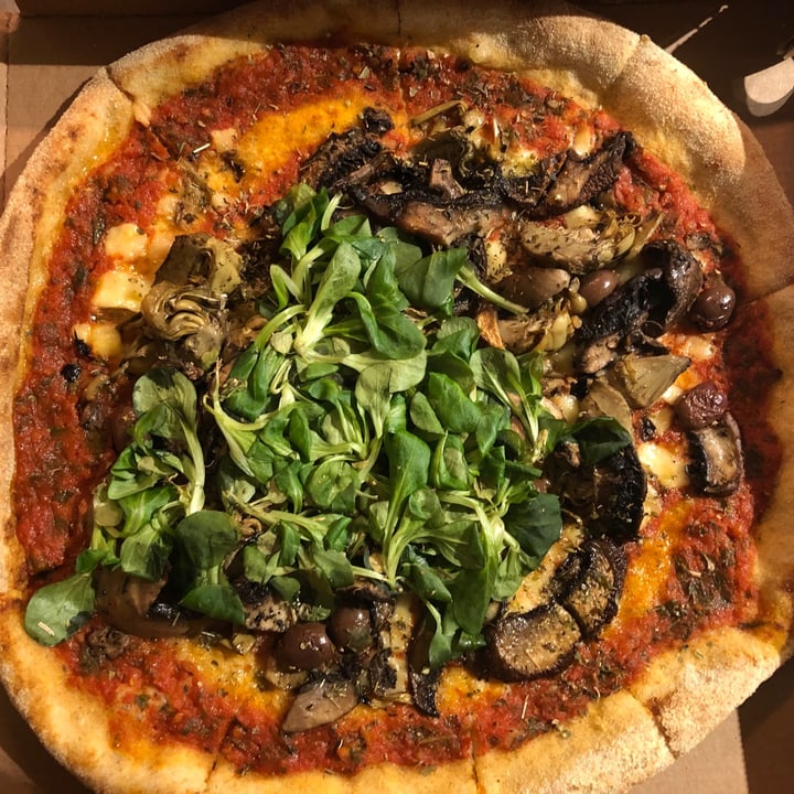 review photo of Plads'n Freestyle Pizza shared by @madehhleine on 14 Aug 2021 - review