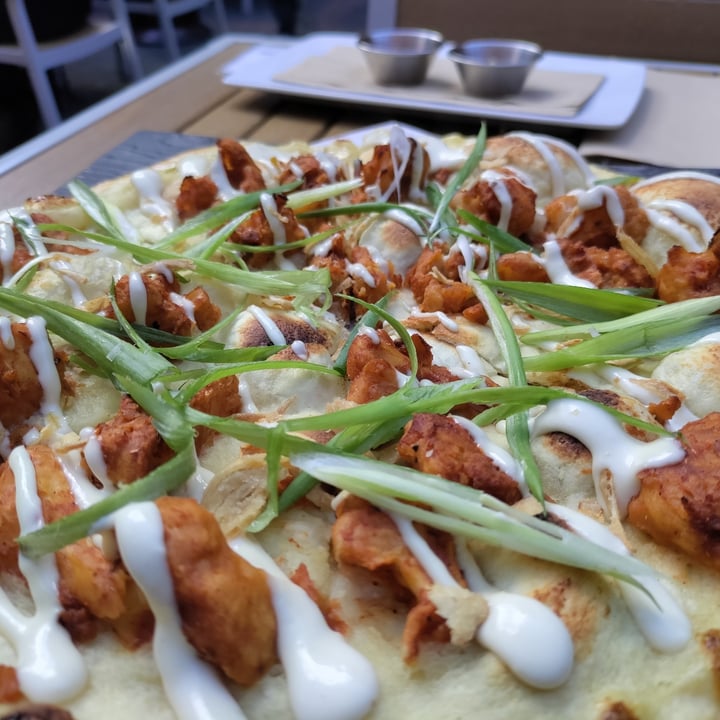 photo of Virtuous Pie Stranger Wings Pizza shared by @mikebroadhead on  23 Sep 2021 - review