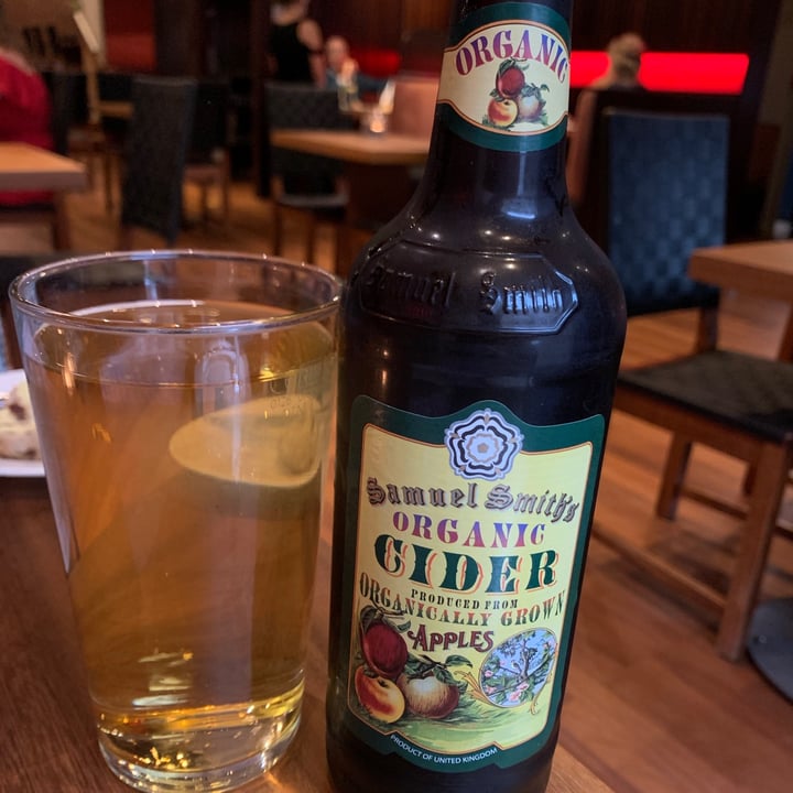photo of David Bann Samuel Smith Vegan Organic Cider shared by @whodgetts on  20 Aug 2020 - review