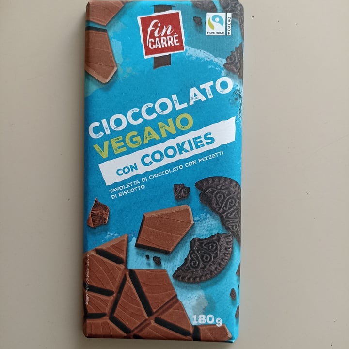 photo of Fin Carré Cioccolato con Cookies shared by @livia99 on  10 Mar 2022 - review