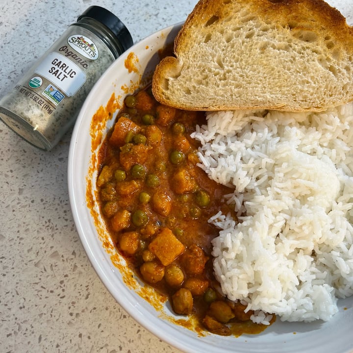 review photo of Saffron Road Delhi Potatoes shared by @joywithplants on 14 Sep 2022 - review