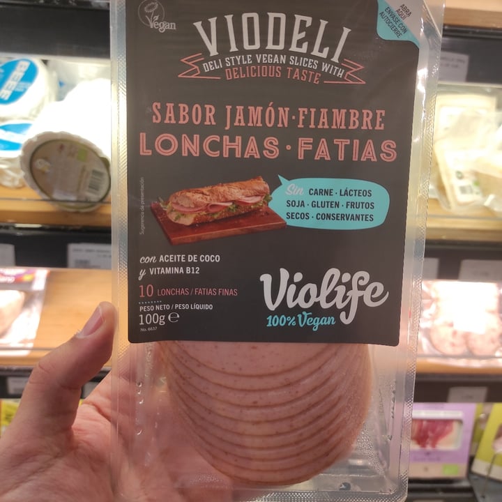 photo of Violife Viodeli fiambre sabor jamón shared by @veganeuskadi on  13 Dec 2022 - review