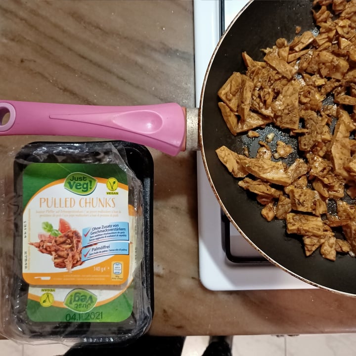 photo of Just Veg! (ALDI Italy) Pulled chunks shared by @sarahneva on  17 Oct 2021 - review