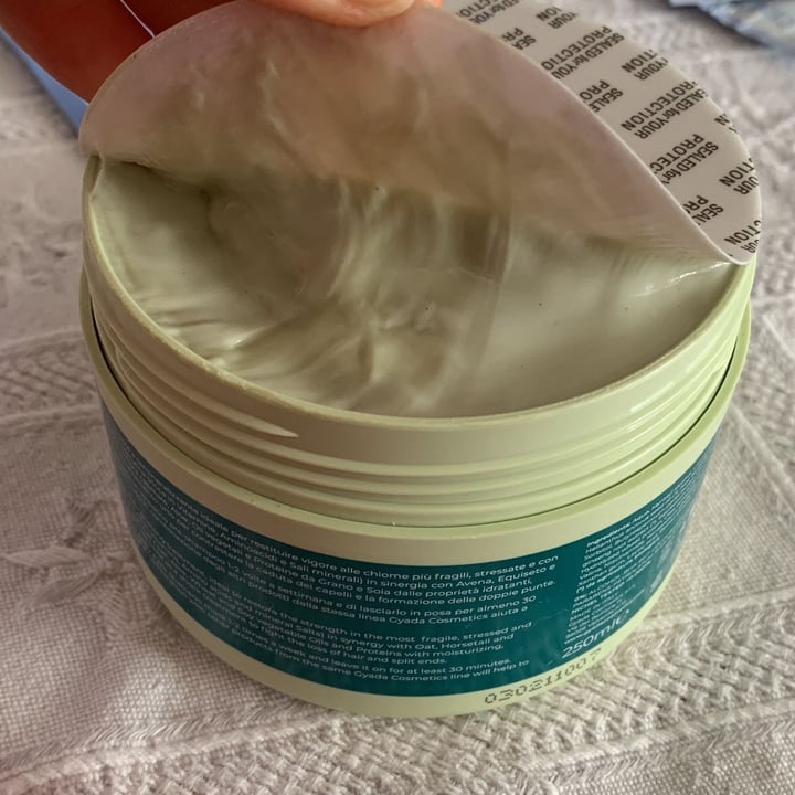 photo of Gyada Cosmetics Impacco Rinforzante Alla Spirulina shared by @elisamataloni on  24 Jan 2022 - review