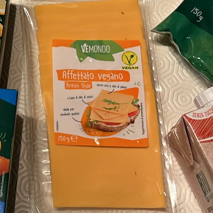 review photo of Vemondo Affettato vegano British style shared by @cippi on 08 Apr 2022 - review