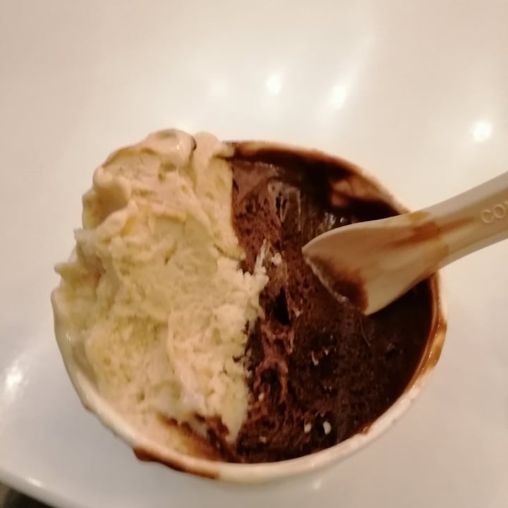 photo of Moro Gelato Chocolate and Peanut Butter Ice Cream shared by @rushisushi7 on  12 Dec 2020 - review