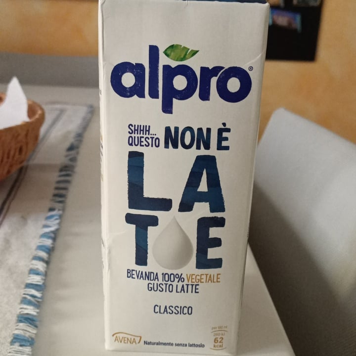 photo of Alpro This is Not Milk Classic Questo Non è Late Classico shared by @lavanessita on  17 Jul 2022 - review