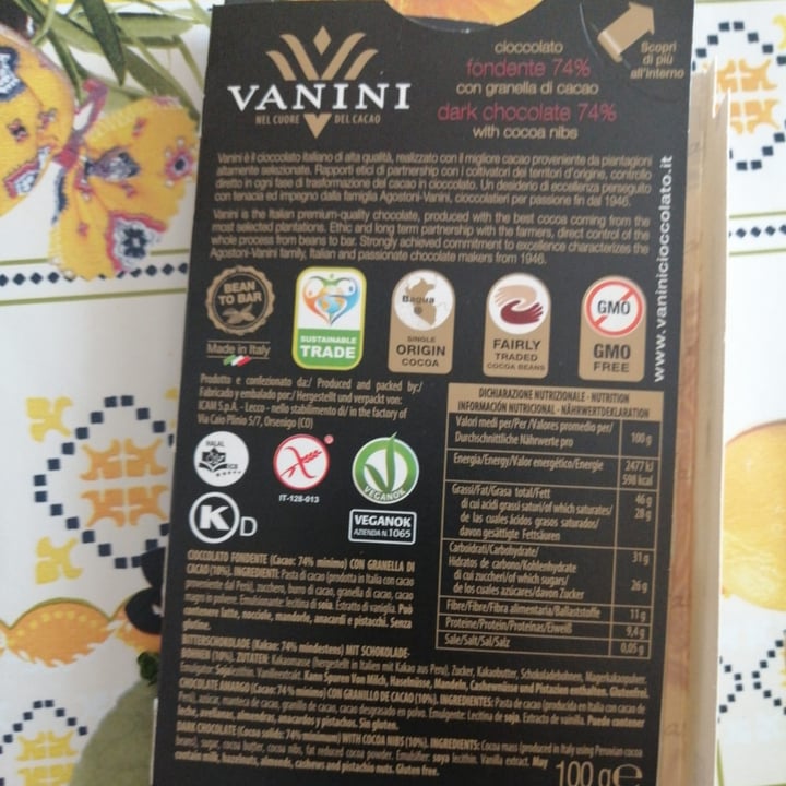 photo of Vanini Cioccolato fondente 74% con granella di cacao shared by @valentjnaas on  13 Oct 2022 - review