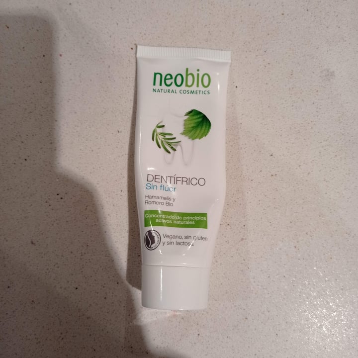 photo of Neobio Natural Cosmetics Dentífrico sin fluor shared by @alejandro-alvaro on  20 Mar 2021 - review