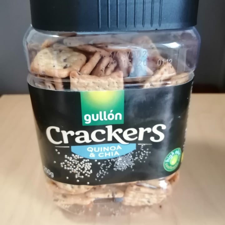 photo of Gullón Crackers de chia y quinoa shared by @danvavidan on  27 Oct 2020 - review