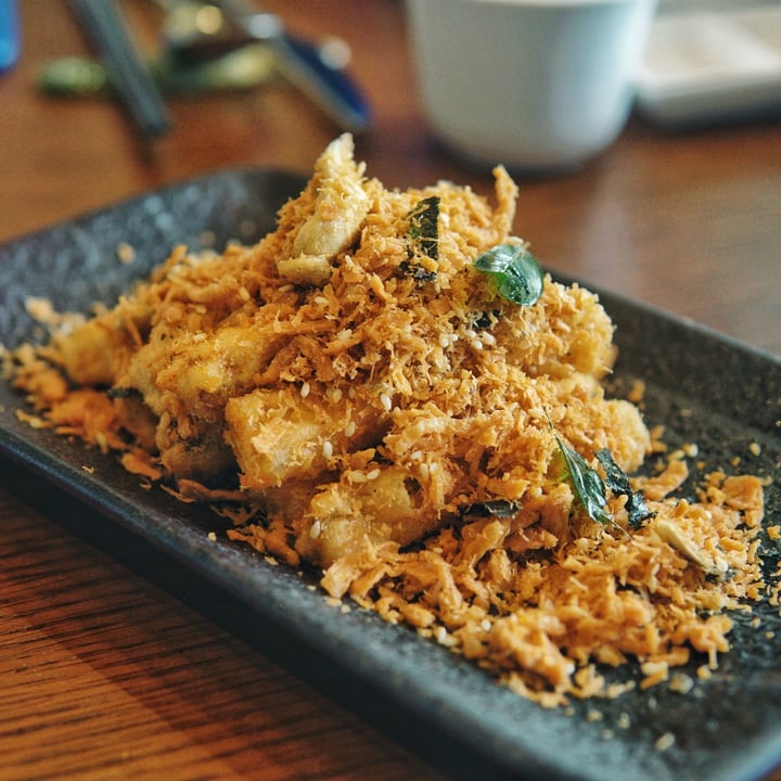 photo of EMPRESS Crispy Eggplant with Mushroom Soy Floss shared by @goodvibesonly on  18 Dec 2019 - review