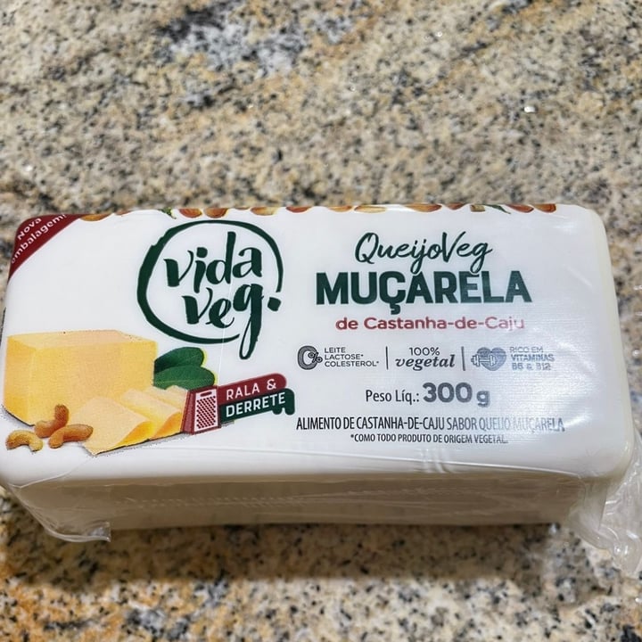 review photo of Vida Veg QueijoVeg De Castanha De Caju Tipo Muçarela shared by @marizasantos on 03 May 2022 - review